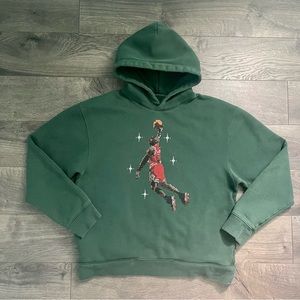 Nike Jordan Essentials Green Holiday Men’s Large Pullover Hoodie